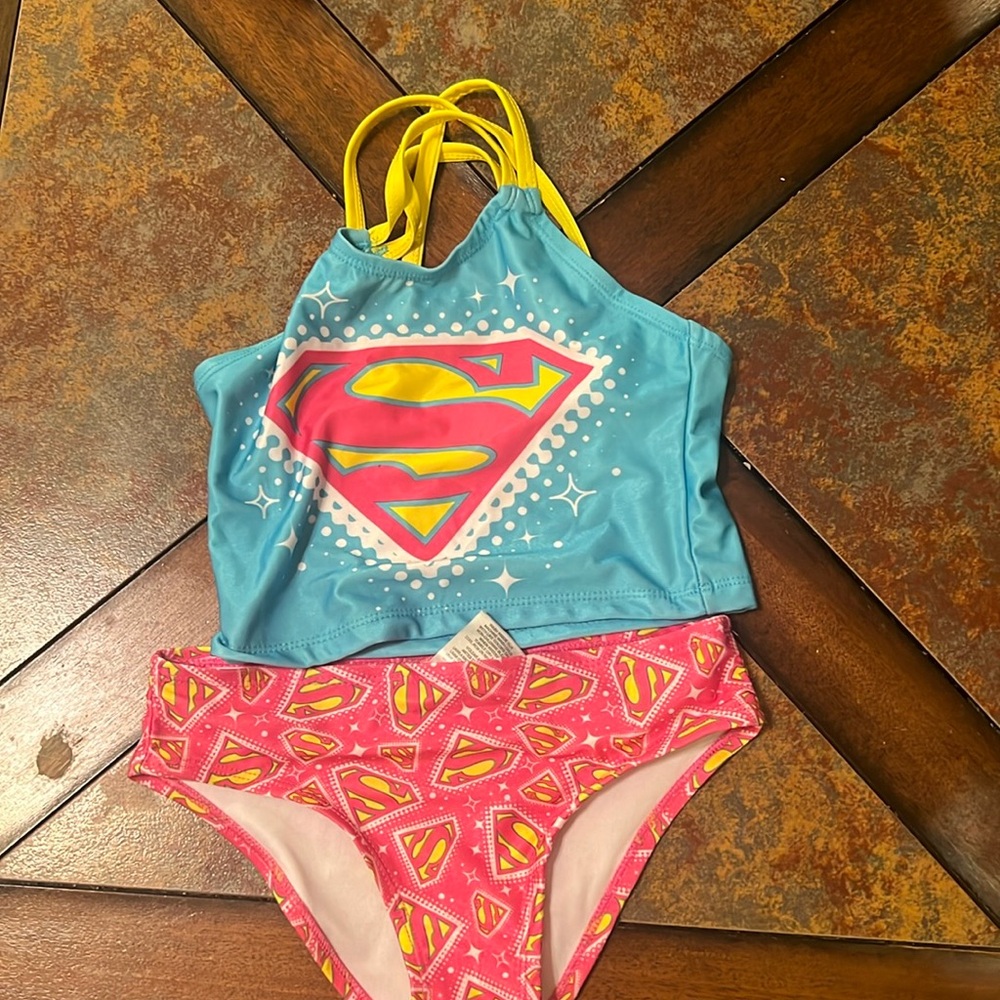 Girl's 6/6x bikini. Excellent used condition. Worn twice.